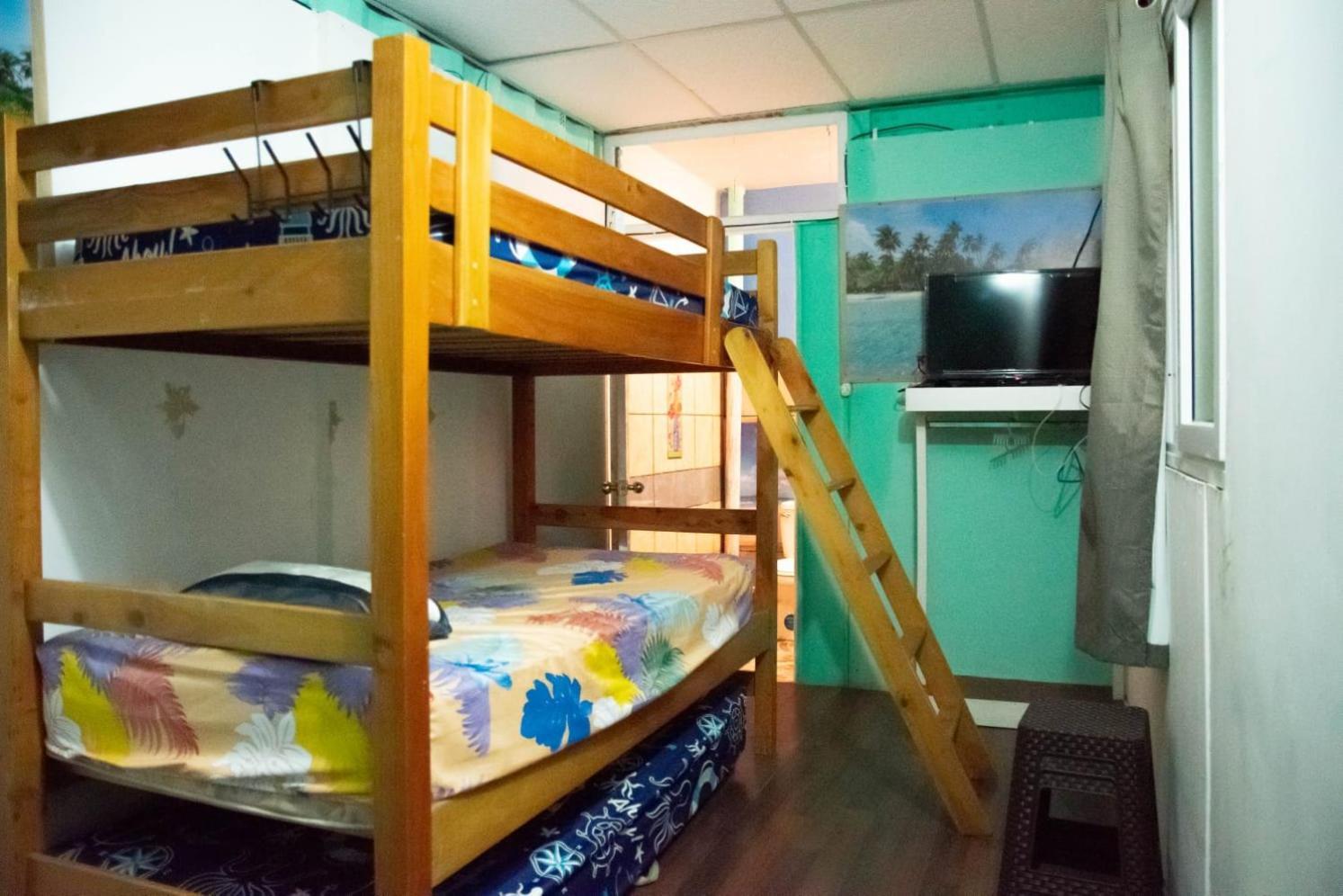 Lo De Reyes Monterrico Y Sipacate Hotel Las Quechas Exterior photo